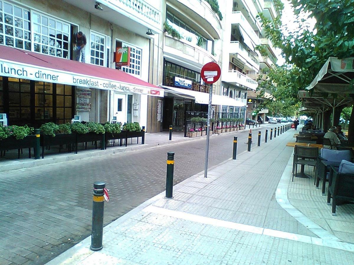 Tranquil Central Apt, Behind Athens Caravel Area Esterno foto